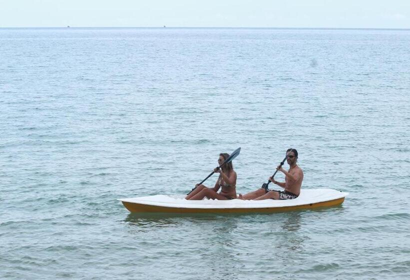 The Barat Tioman Beach Resort