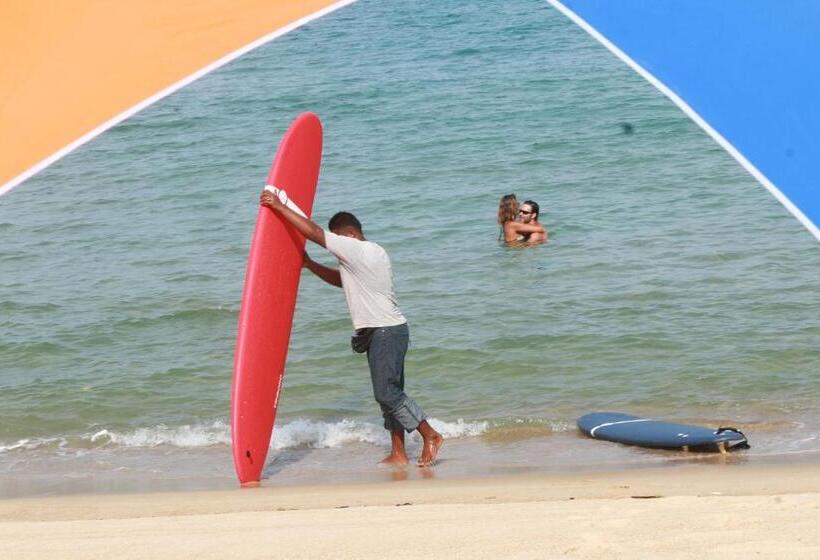 The Barat Tioman Beach Resort