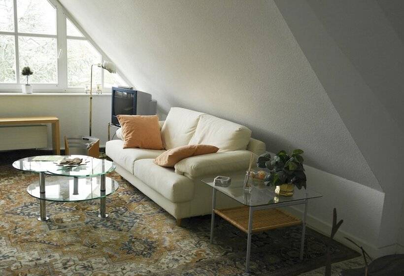 Tolstov Hotels Apartment