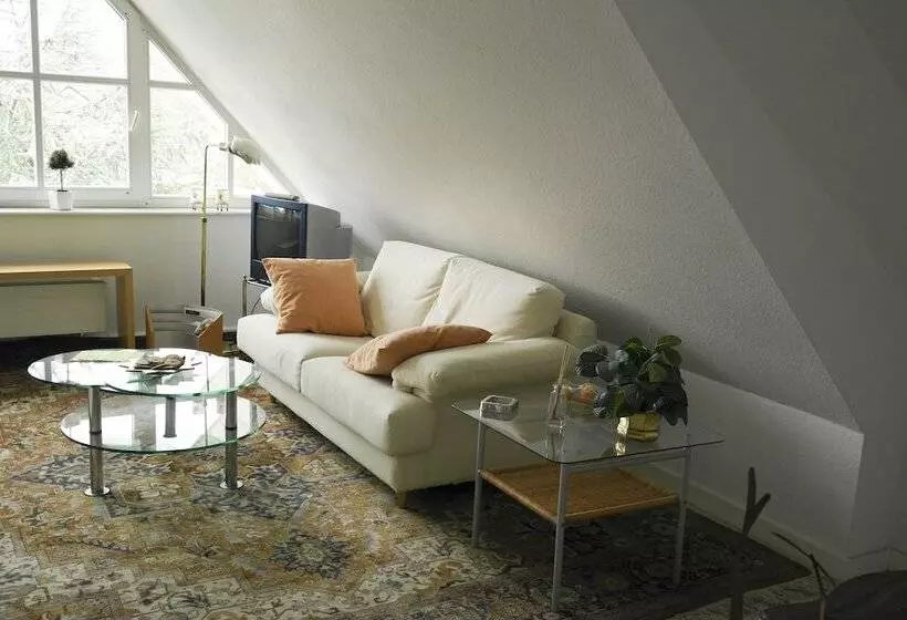 Tolstov Hotels Apartment