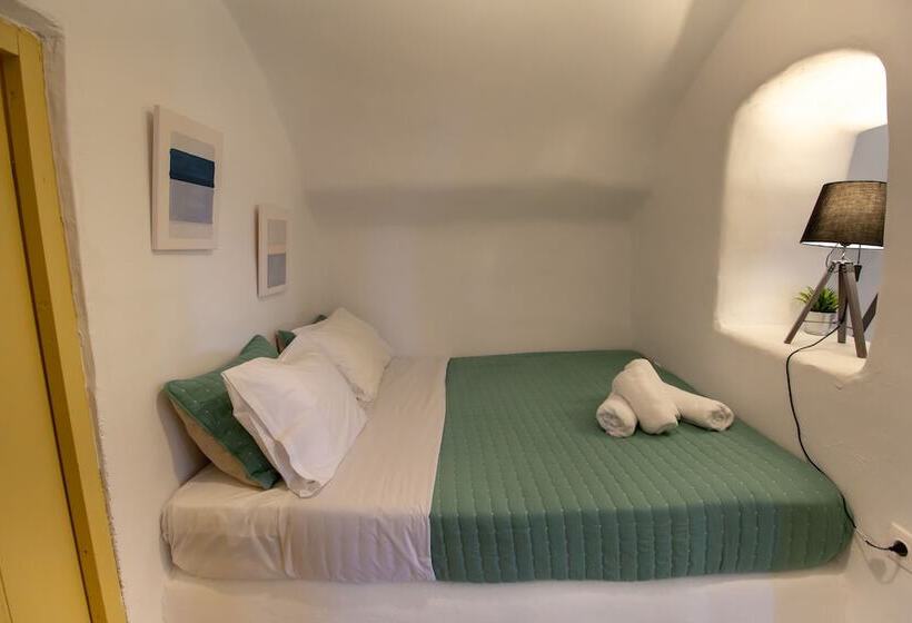 Villa Ariadni Cave Houses In Oia