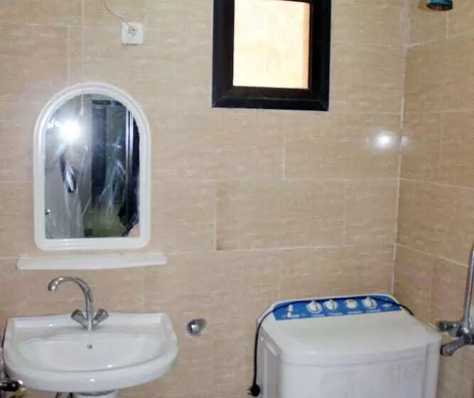 Al Eairy Furnished Apartments Qassim 1