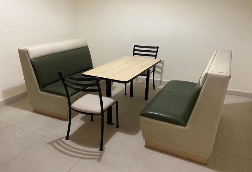 هاستل Home Express