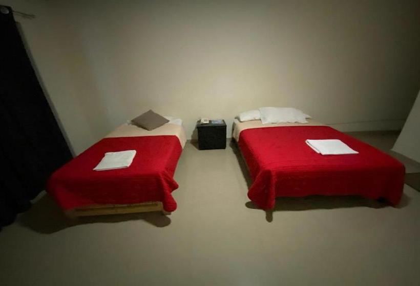 هاستل Home Express