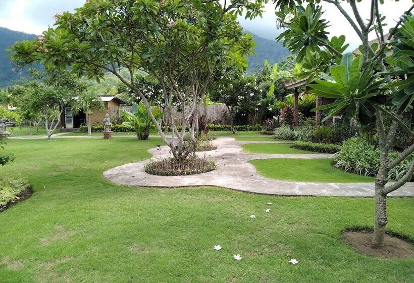 تختخواب و صبحانه Krisna Homestay