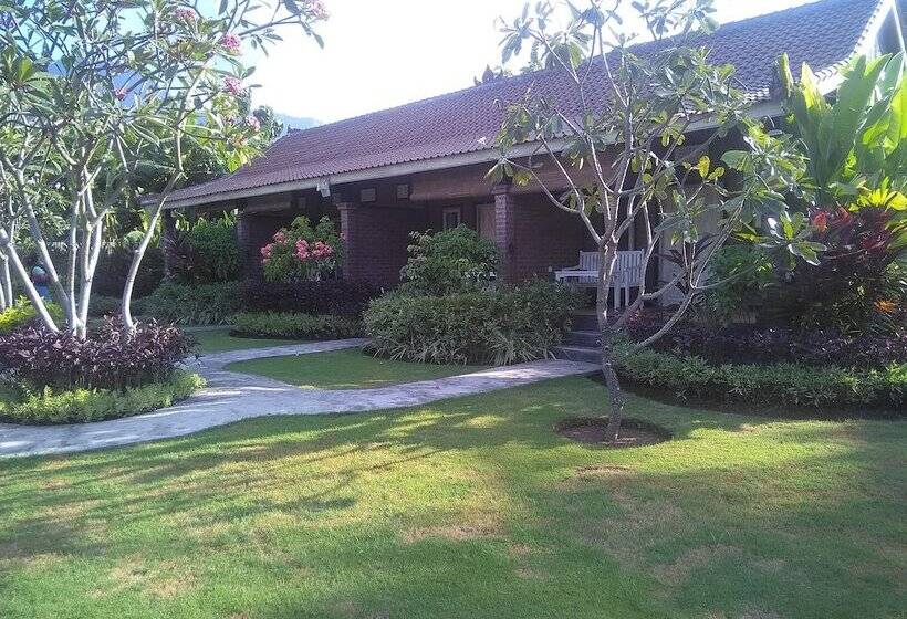 تختخواب و صبحانه Krisna Homestay