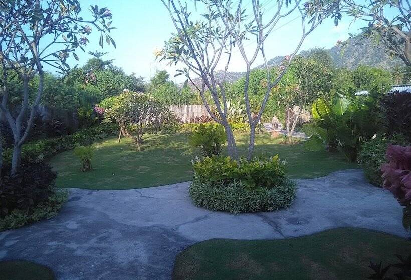 تختخواب و صبحانه Krisna Homestay