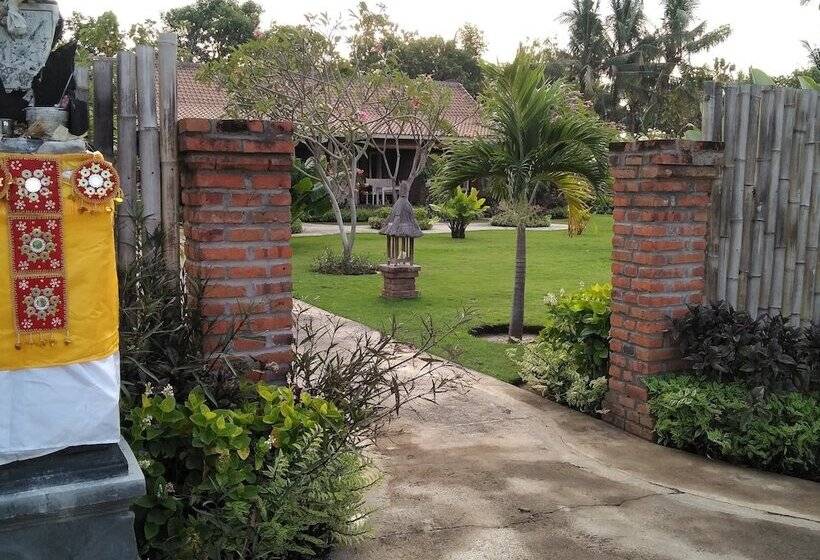 تختخواب و صبحانه Krisna Homestay