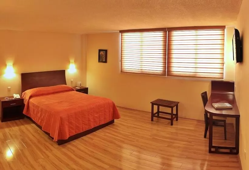 ホテル Cr Tehuacan