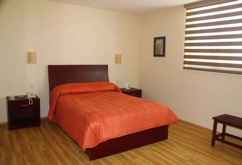 ホテル Cr Tehuacan