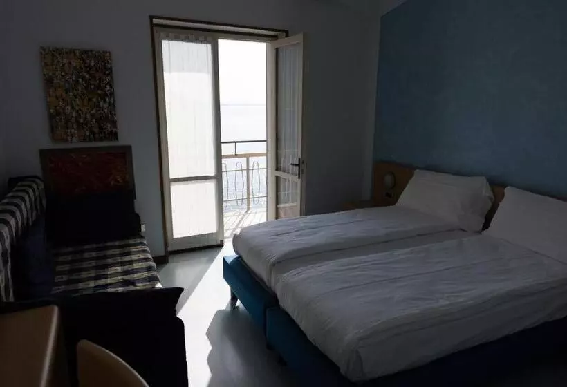 Hotelli La Foresta Monteisola