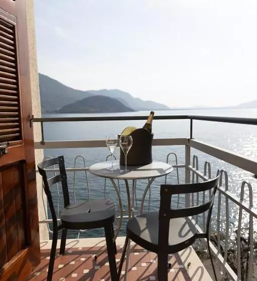 Hotelli La Foresta Monteisola