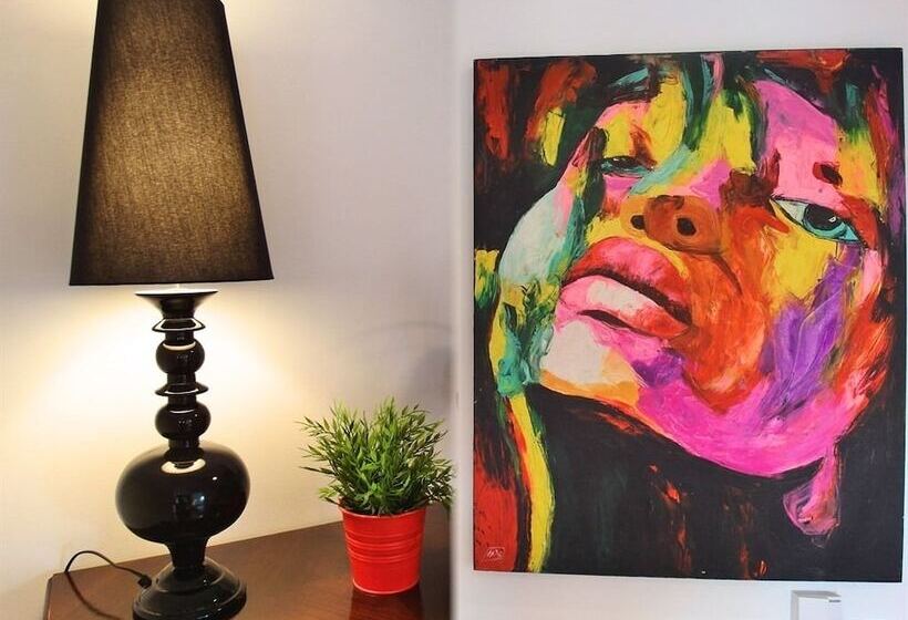 هتل Santosweethome 1