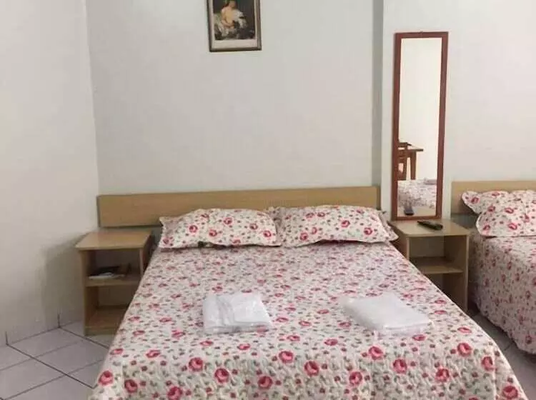 Hotelli Super Economico