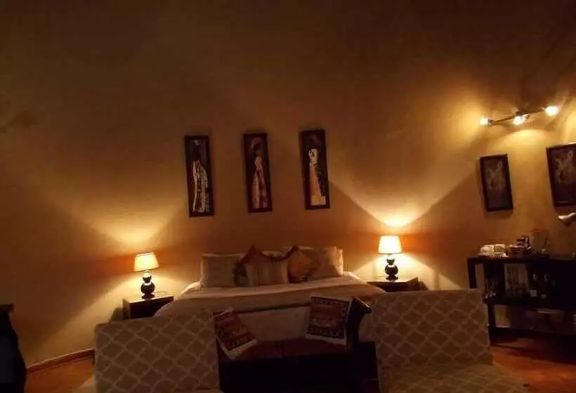 هتل The Rest Zebra Lodge