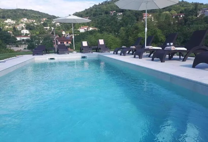 Majatalo Guest House Stancija Kovacici