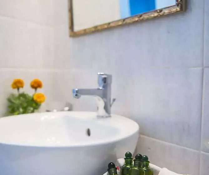 Majatalo Kadia Traditional Residences