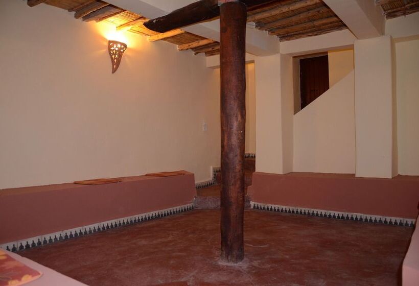 Pension (Hôtel basse catégorie) Riad Tassoukte