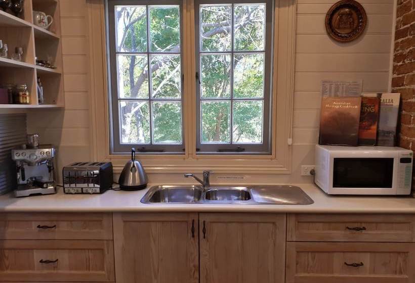 Plynlimmon The Heritage Cottage At Kurrajong