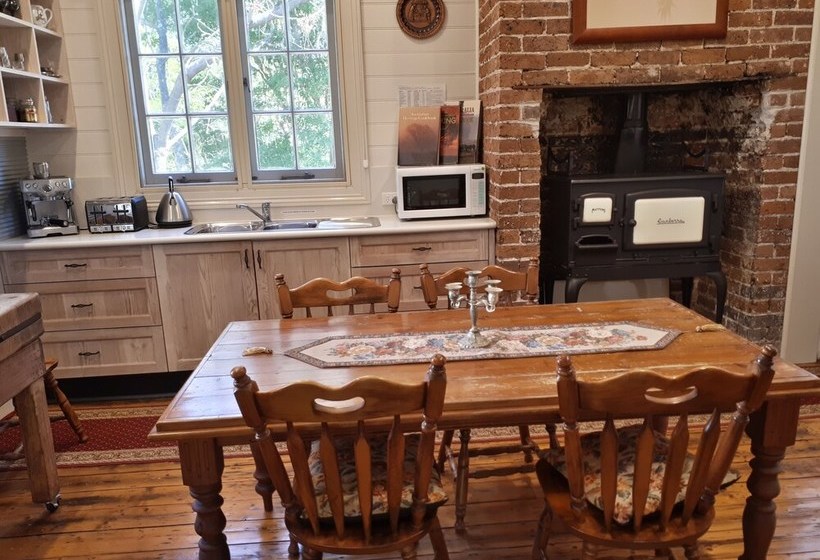 Plynlimmon The Heritage Cottage At Kurrajong