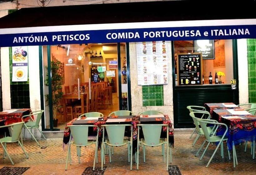 هاستل Lisbon Studios