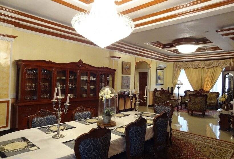 צימר The Executive Villa Inn & Suites