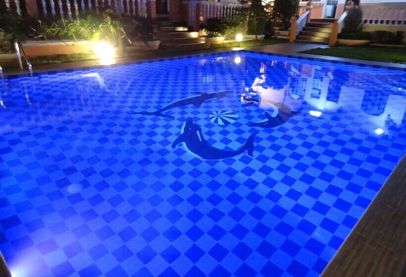 צימר The Executive Villa Inn & Suites