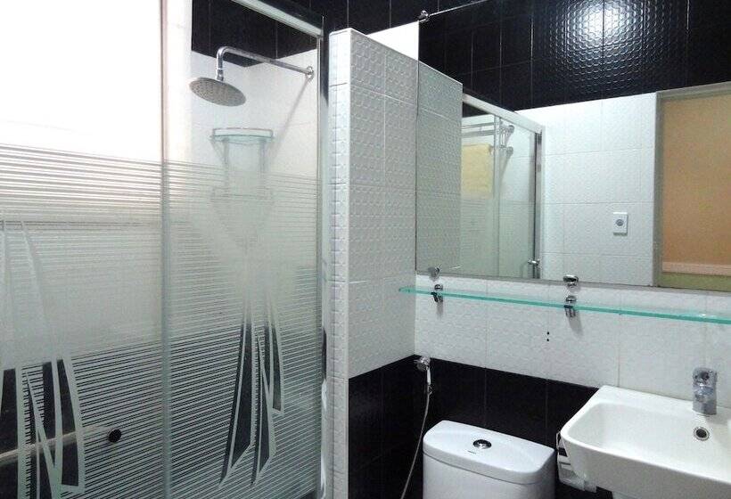 צימר The Executive Villa Inn & Suites