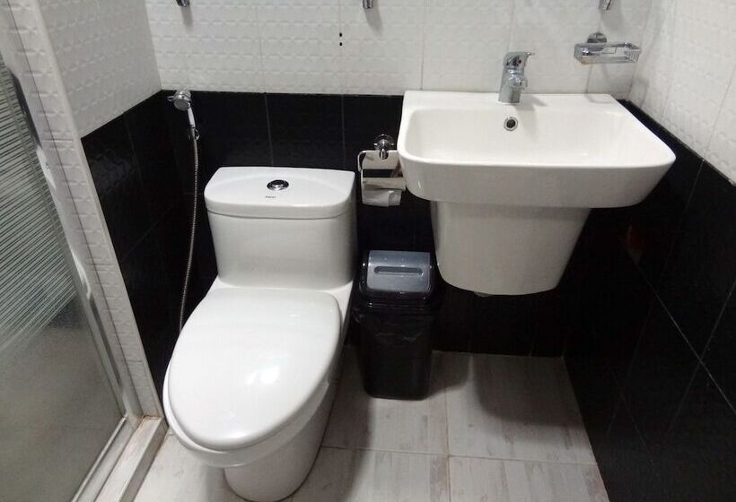 צימר The Executive Villa Inn & Suites