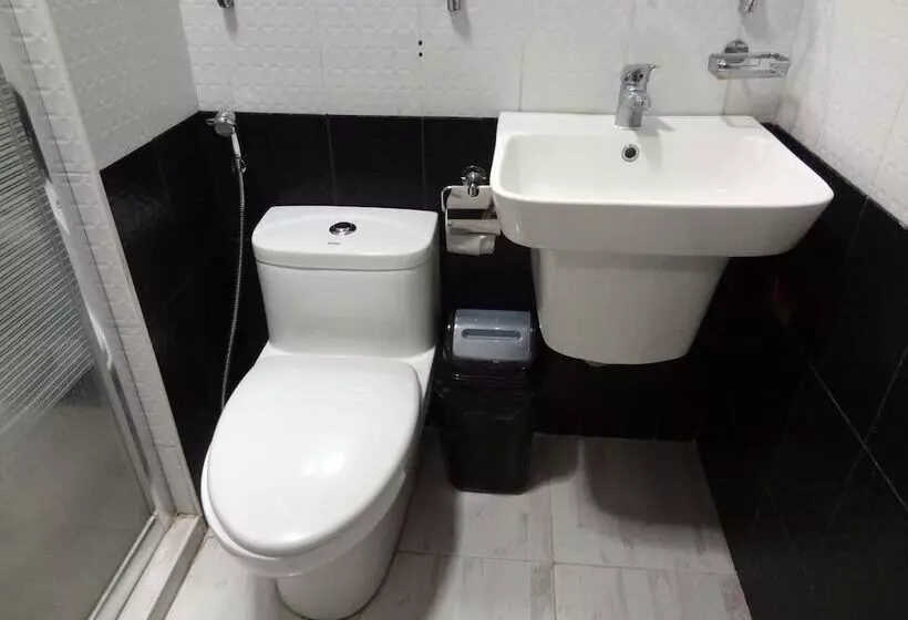 ベッドアンドブレックファースト The Executive Villa Inn & Suites