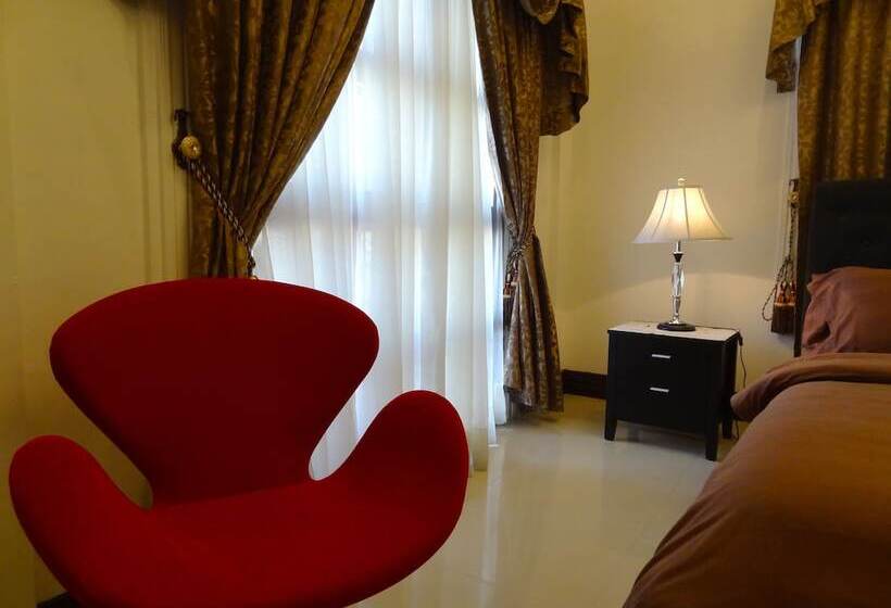 צימר The Executive Villa Inn & Suites