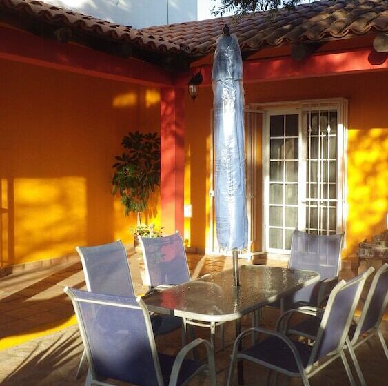 Central Bed & Breakfast