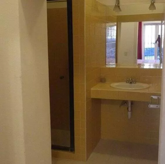 Central Bed & Breakfast