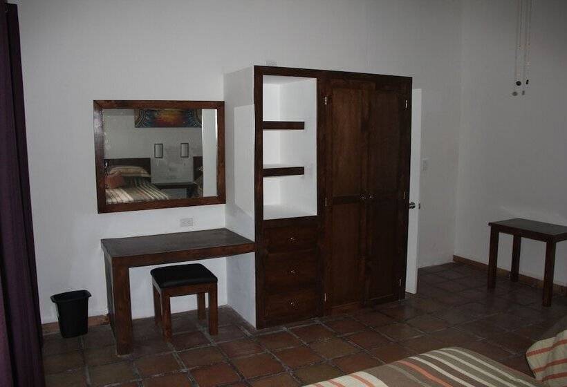 Central Bed & Breakfast