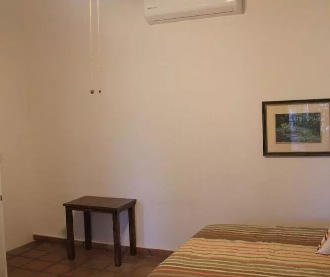 Central Bed & Breakfast