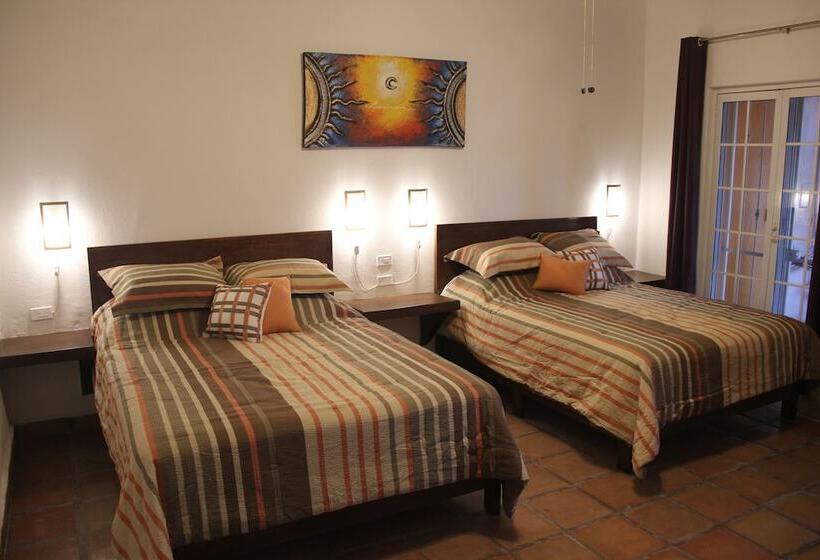 Central Bed & Breakfast