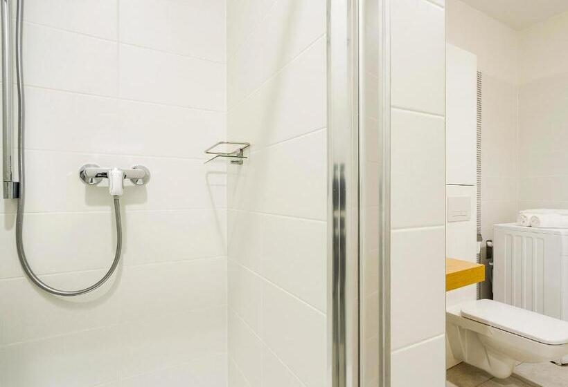 Cracow Riverside Apart