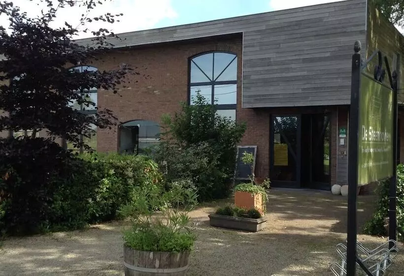 De Steenakker  Hostel