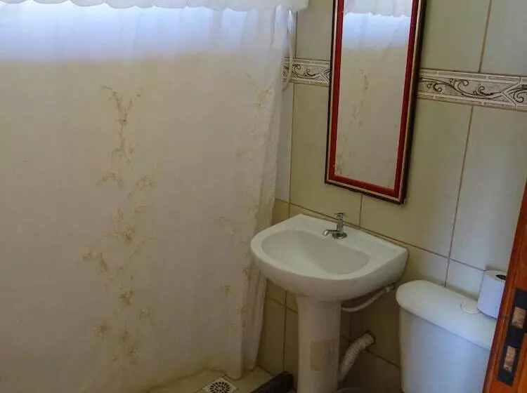 هتل Pousada Cantinho Da Nilza