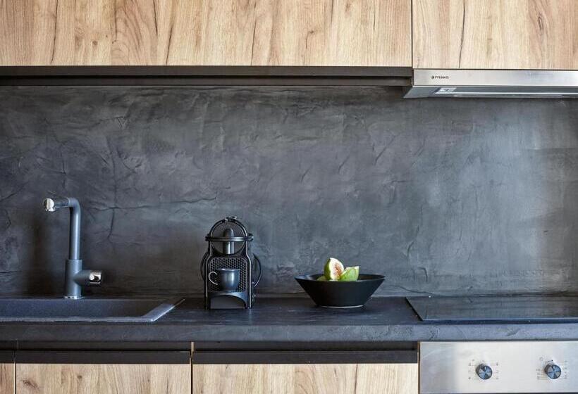 Incognito Beach Villa Santorini