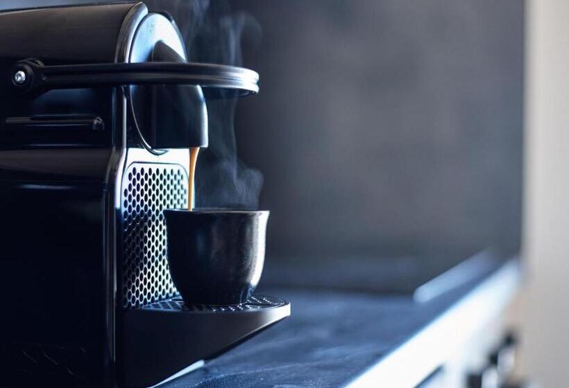 Incognito Beach Villa Santorini