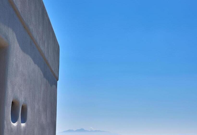 Incognito Beach Villa Santorini