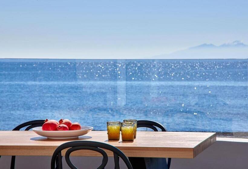 Incognito Beach Villa Santorini