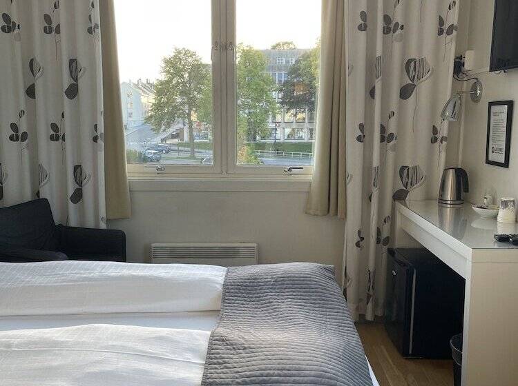 ペンション Gjestehuset Kristiansund