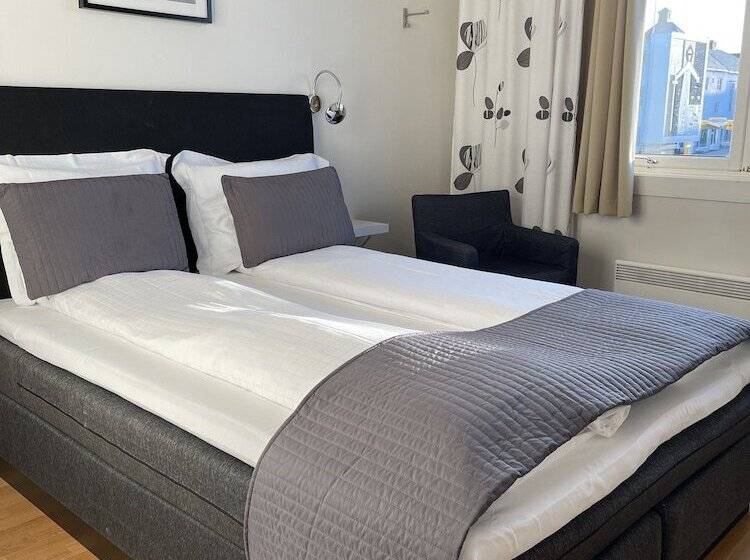 ペンション Gjestehuset Kristiansund