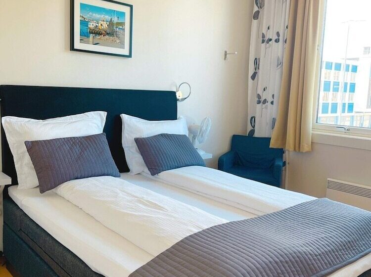 ペンション Gjestehuset Kristiansund