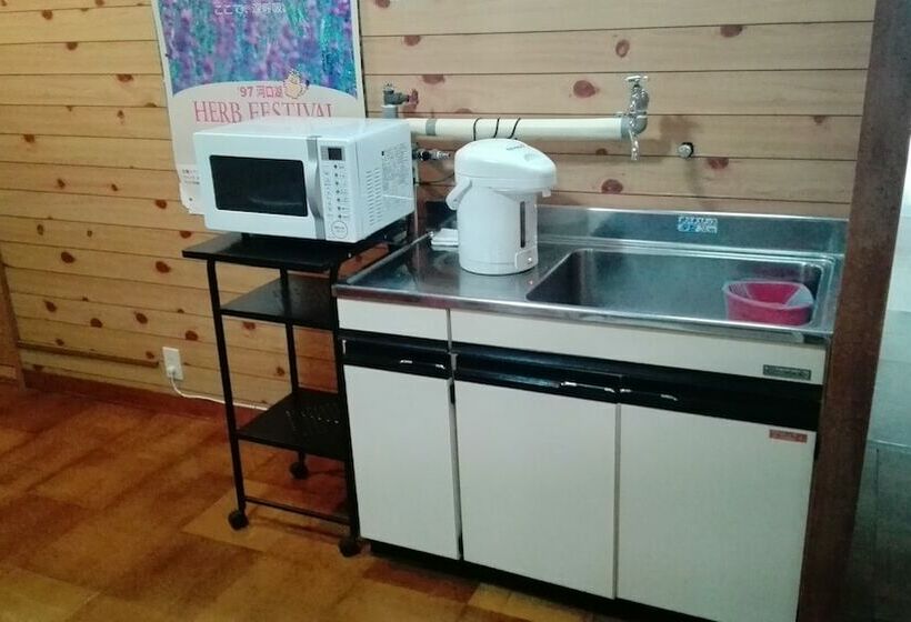 پانسیون Yagisakien