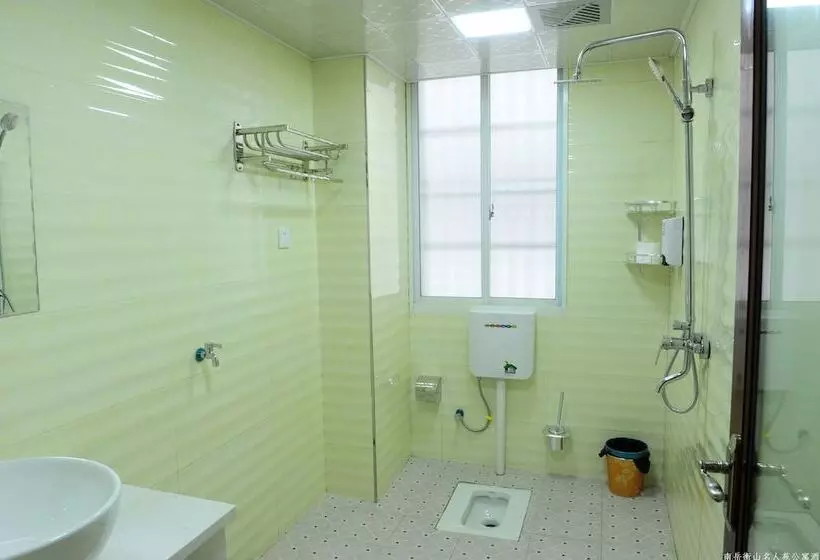 Celebrity  Apartment
