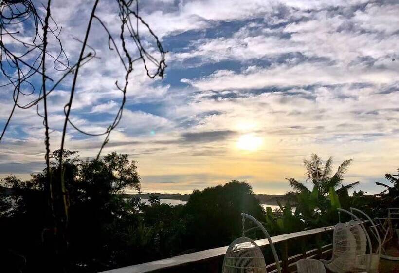 Отель Beluu Sea View Resort