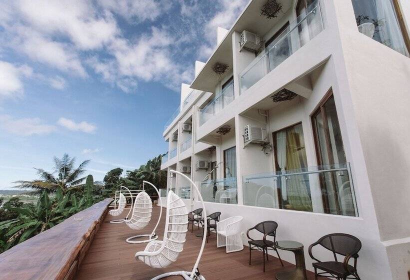 Отель Beluu Sea View Resort